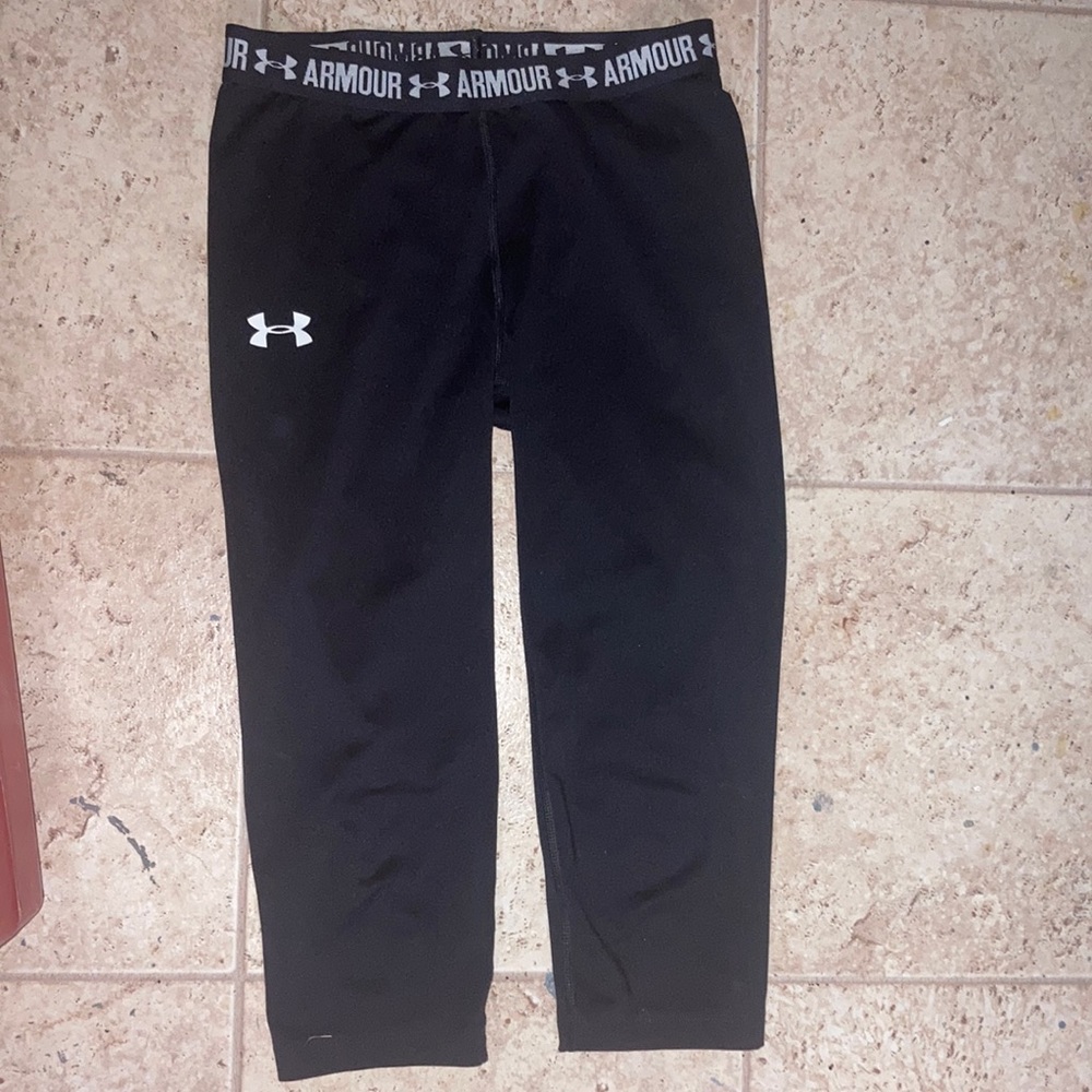 Under armor capris leggings